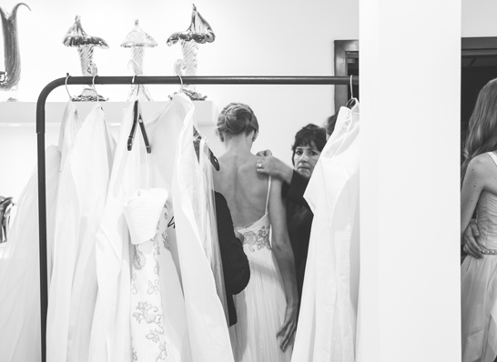 Lorenza Pozza canta em desfile de Nanna Martinez {White Hall}